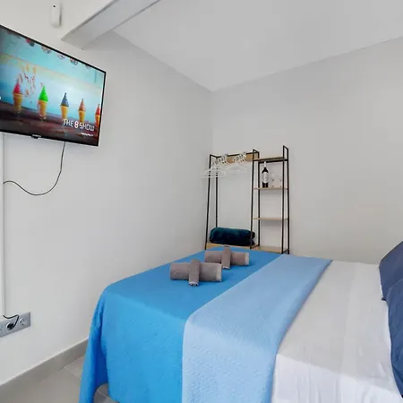 Amazing Location In Apartament Torremolinos