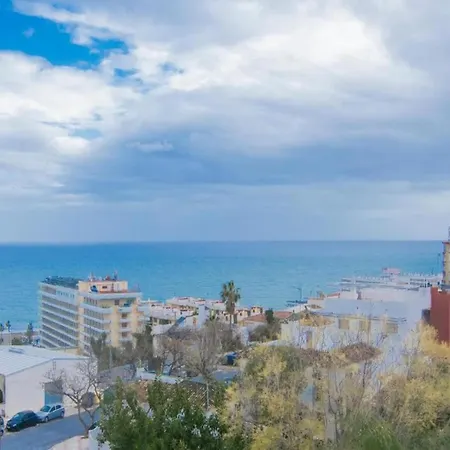 Amazing Location In Apartment